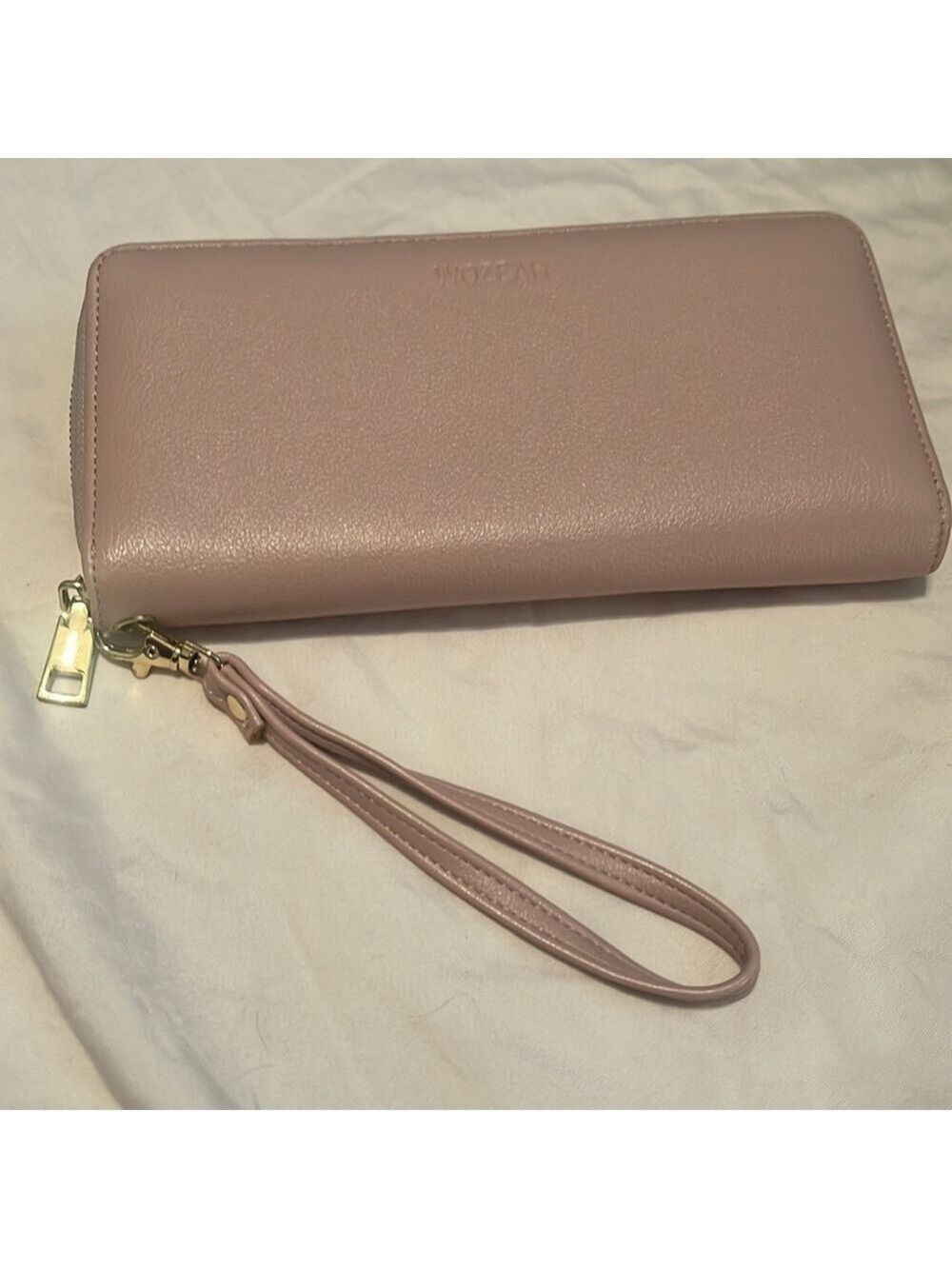 NWOT wozeah wristlet or use as wallet - Picture 7 of 7